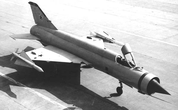 e152m-5.jpg