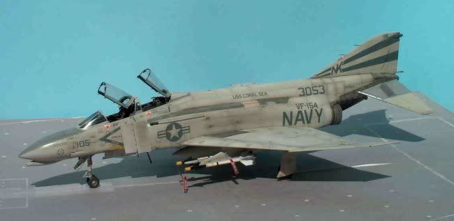 f-4nvf-154modellowvis.jpg