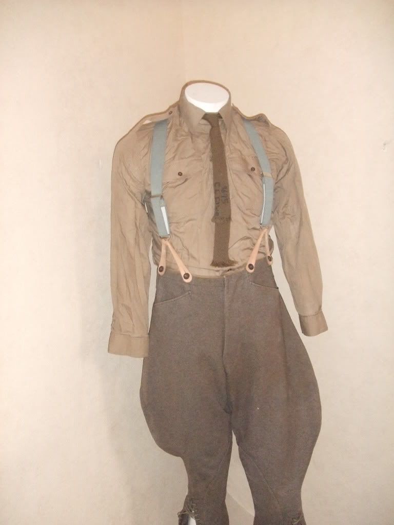 Costume11.jpg