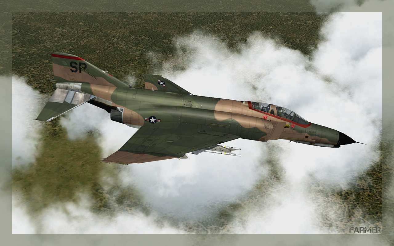 f4ephantom12.jpg