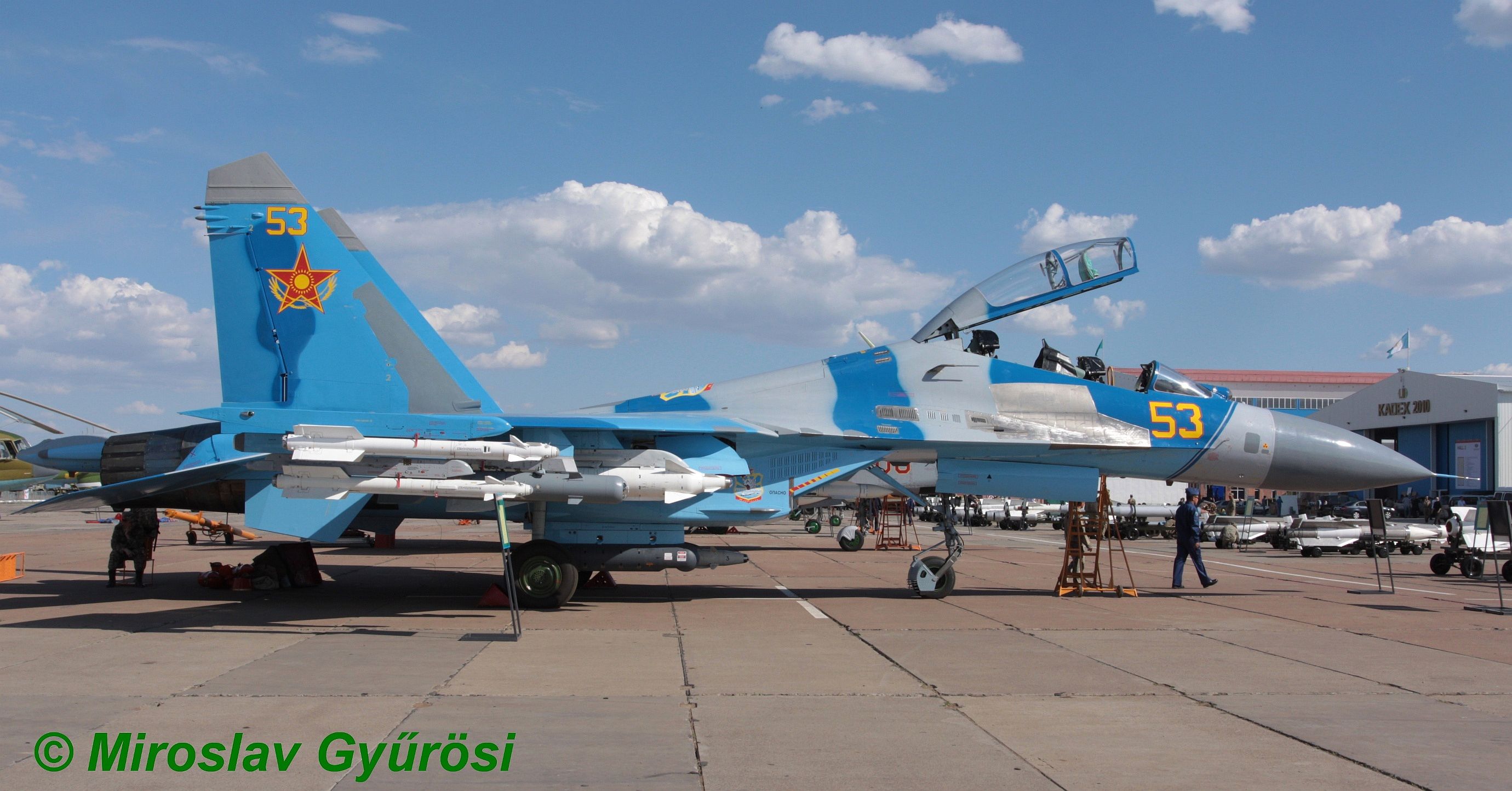 18848_255069152_Su-27UBM2.JPG