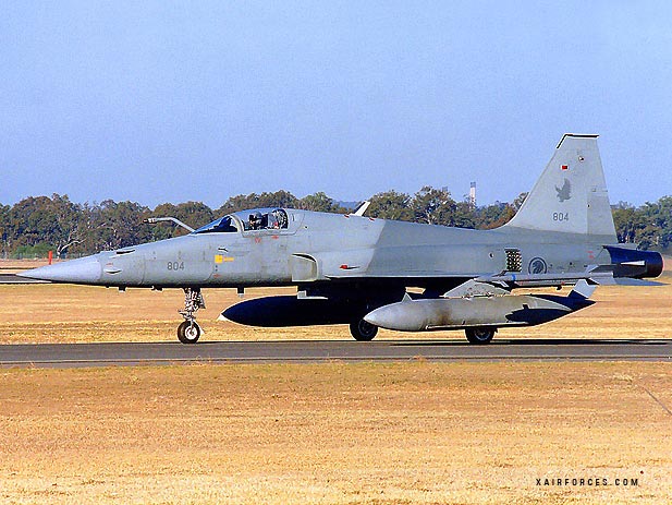 RSAF_F-5E-Tiger-II.804.jpg
