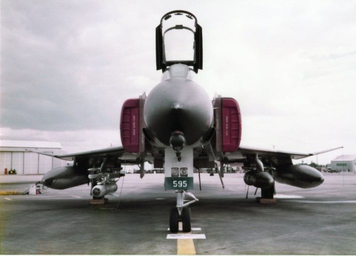 F-4Da.jpg