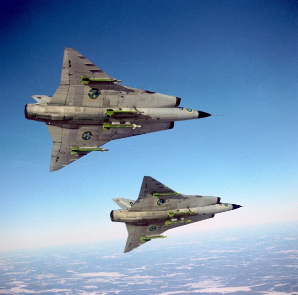 00_Saab-35-Draken-600x595.jpg