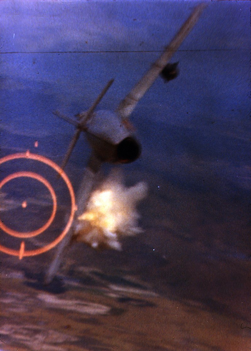 Skies-of-Glory on X: "MiG-17_shot_down_by_F-105D_3_June_1967 #BadDayFlying  A North Vietnamese MiG-17 in the gunsight of an F-105 Thunderchief in 1967  https://t.co/JEUEwFphzX #CheckSix https://t.co/m3c9gbijJ5" / X