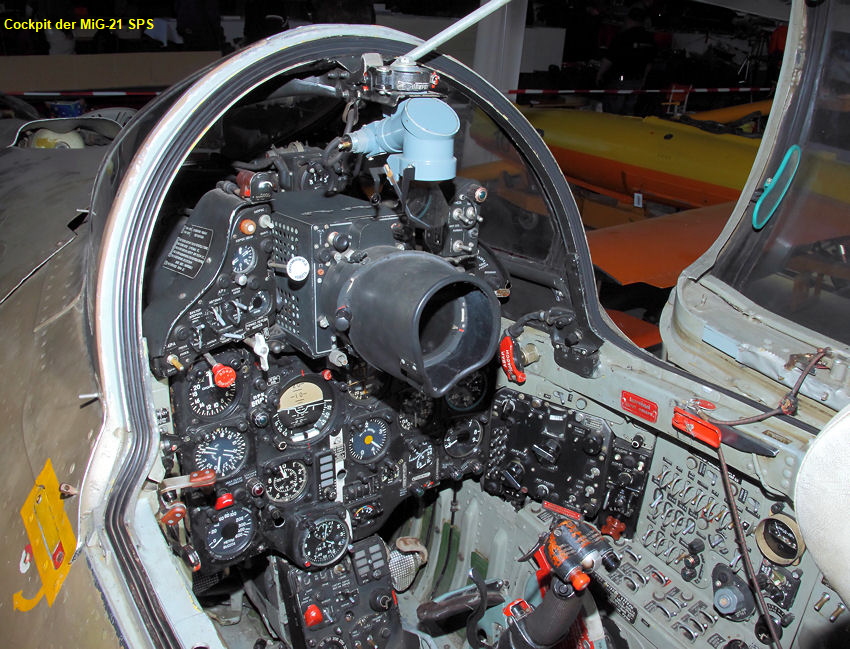 a_MiG-21_SPS_-_Cockpit_1.jpg