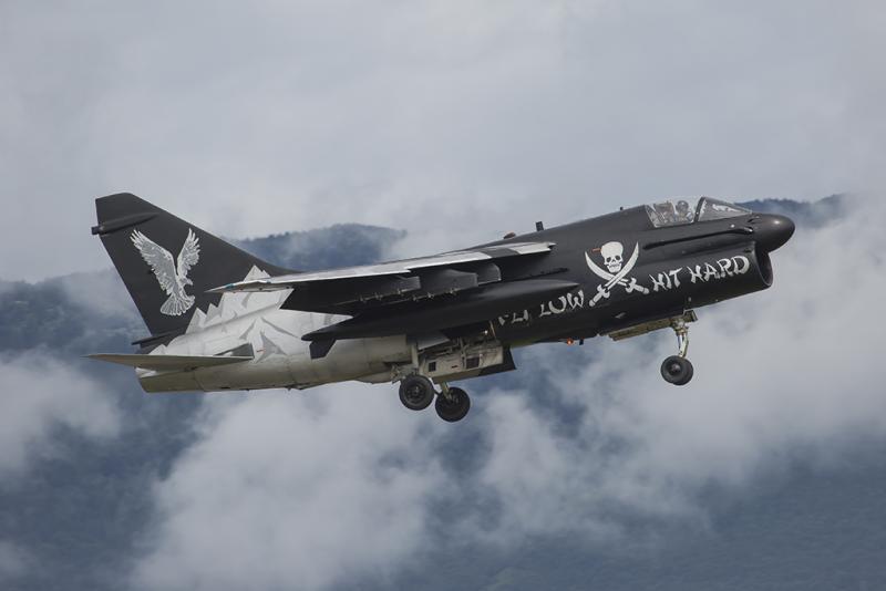 A-7-Special-Color-landing-Aviano-Jul-2014.jpg