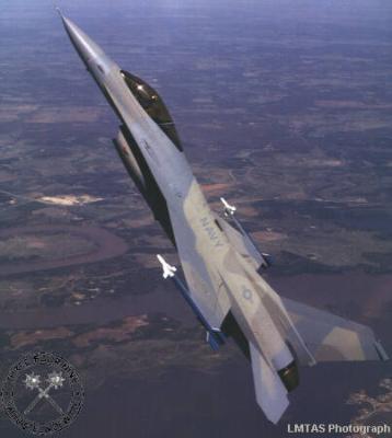 F-16N_B30.jpg.7946436cdd6c8f82da5737a98dbd8e56.jpg