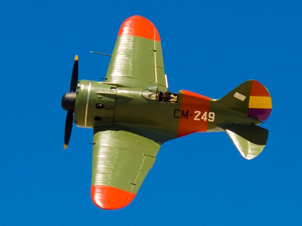 Polikarpov_I-16-Spain.jpg.3bcc3542602d3cb54deb25346e8dac7e.jpg