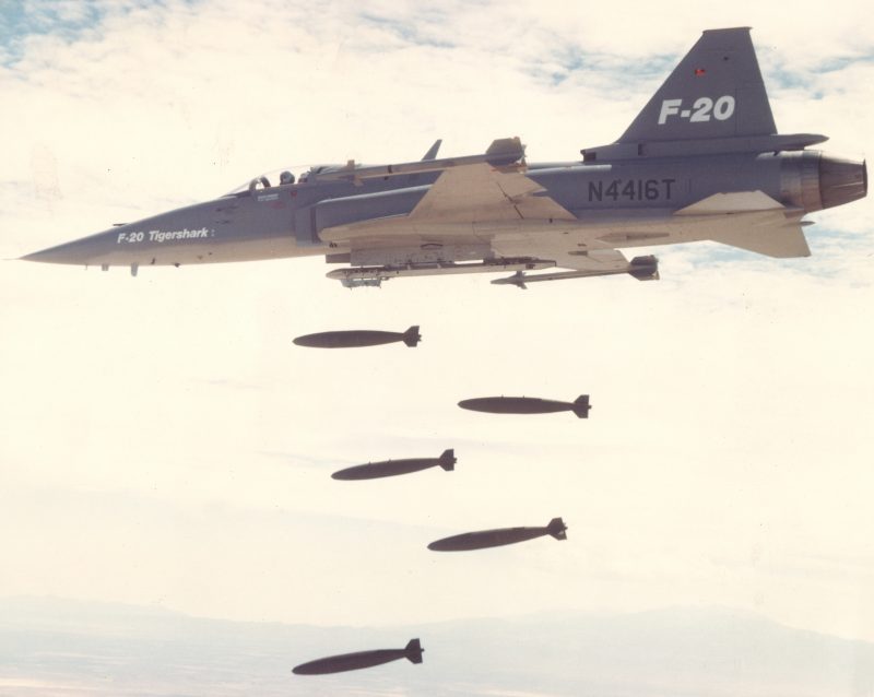 f20416tbombs.jpg.e3159b9a46ef2ca09762809f2b0009fd.jpg