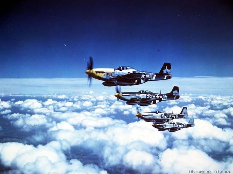 P-51.jpg.af88181fdd0f2867a3f8ce801acef2c6.jpg