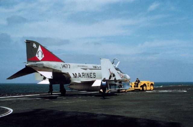 F-4-Phantom-151477-Ark-Royal.jpg.6025db1b8737db968443edbbcb06d794.jpg
