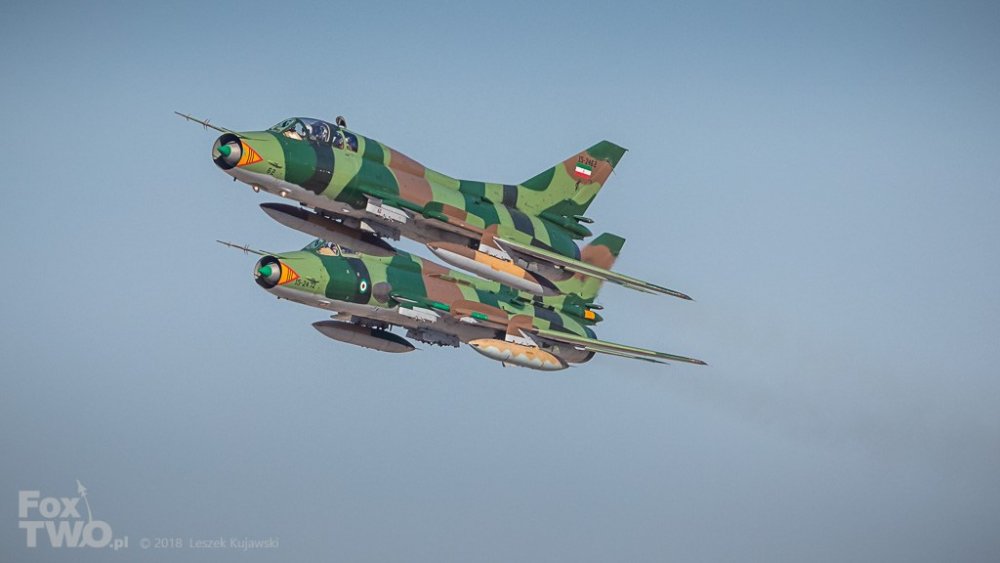 FoxTwo.pl_Leszek_Kujawski_KISH-Iran-18_08.jpg