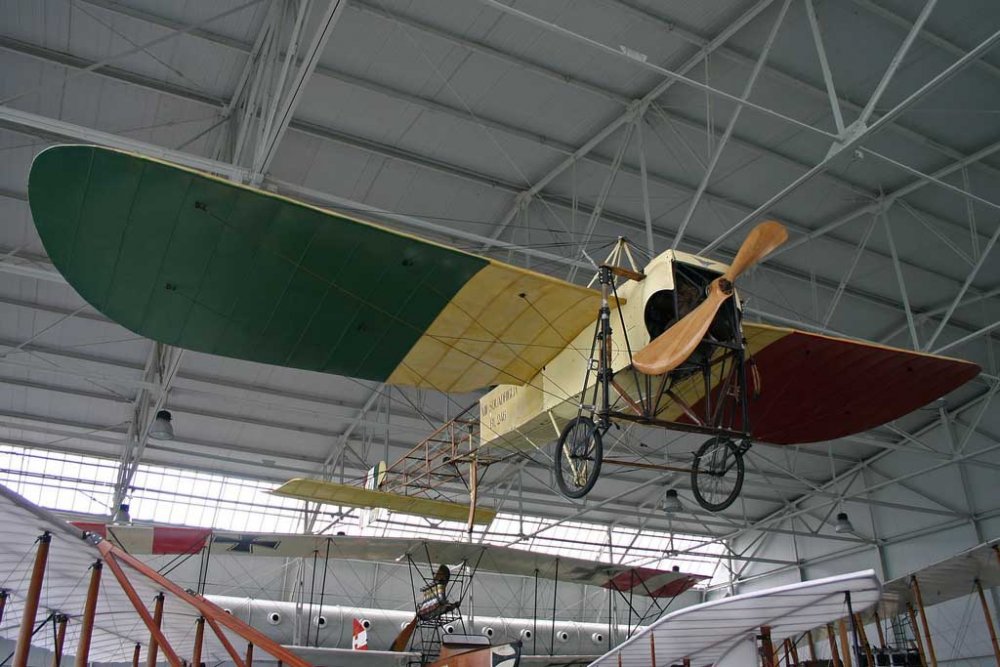 Bleriot_XI-2_SIT_BL246.jpg