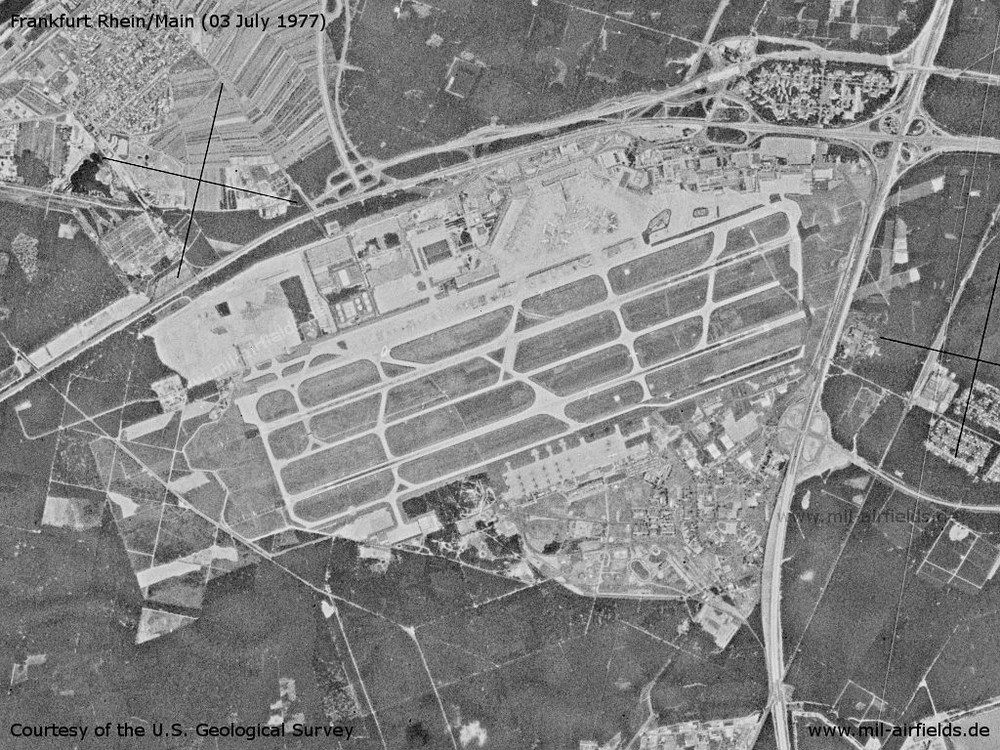 1977-07-01-flughafen-frankfurt.thumb.jpg.1630cf2f1b5263248777d8abc0645cb5.jpg