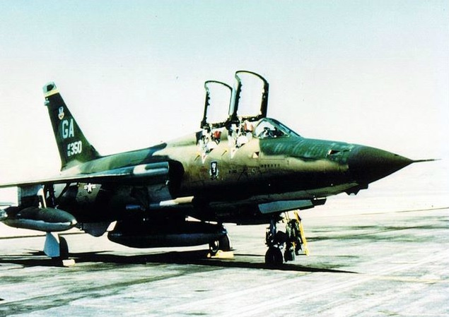f105-4.jpg