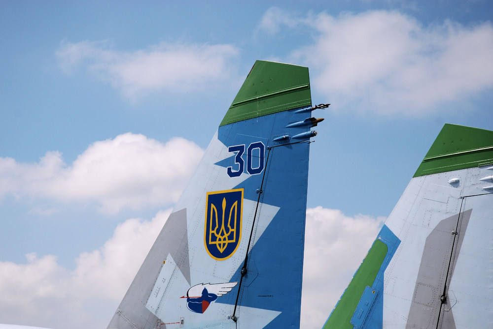 su-27_blue_30_023_of_139.jpg