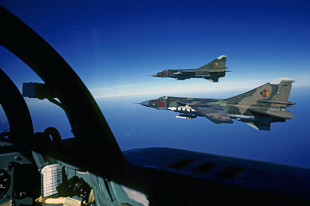 mig23nva001web.thumb.jpg.05259957338afef62e15d2418f76c647.jpg