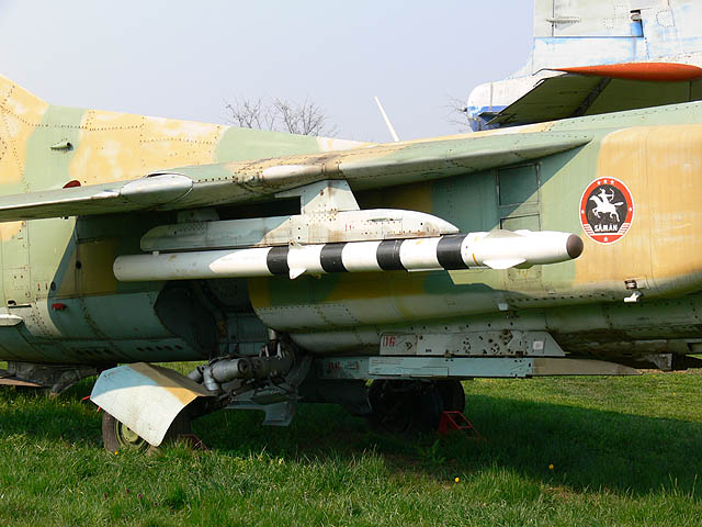 MiG_23jrak.jpg.a8ac116a6a762dfb4c8f005e08cd5dc3.jpg