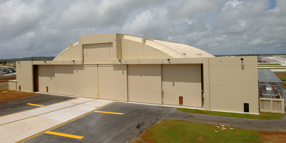 hangar-17b.thumb.jpg.d50c87fd407925846c73c477d7ce606e.jpg