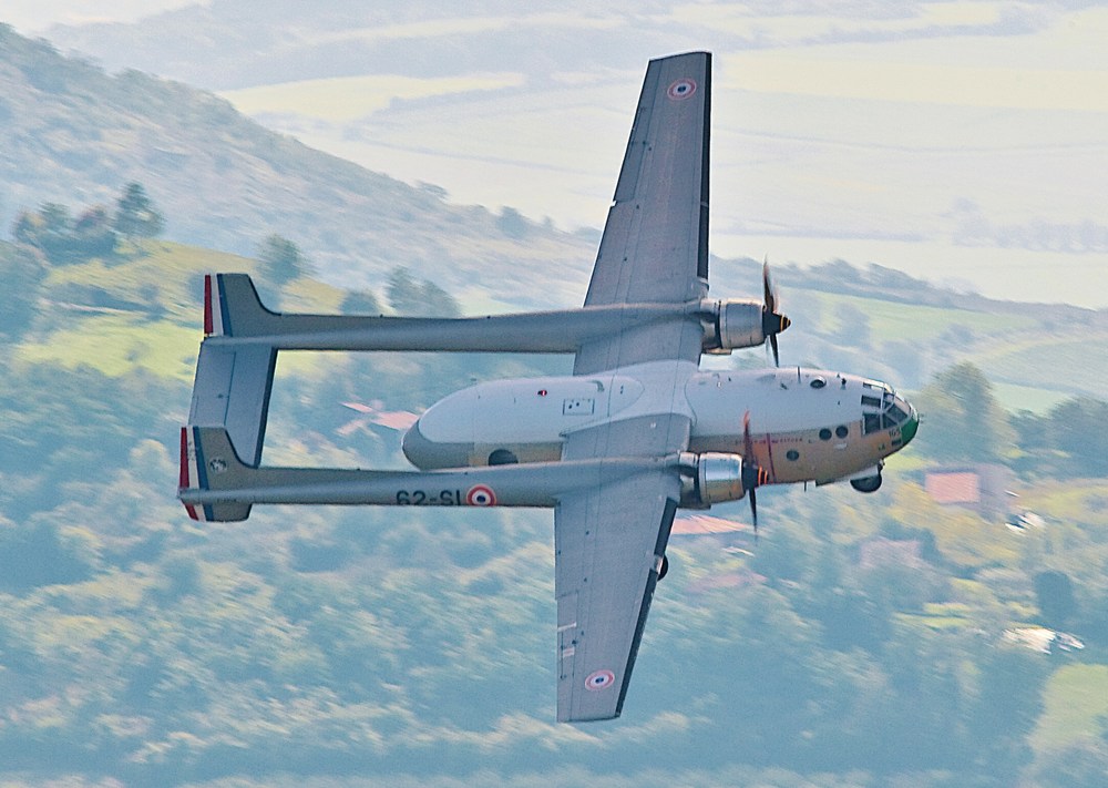 French_Nord_Noratlas.thumb.jpg.ec3dfc9c9a465fb1a6bb61be95fa5fc4.jpg