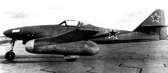 604928aa509c3_Me-262soviet.jpg.8e84024a0c12a57fe98eafe167805e89.jpg