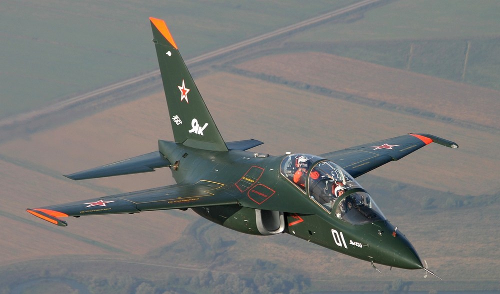 KittyHawk 48th Yakovlev Yak-130 'Mitten (90).jpg