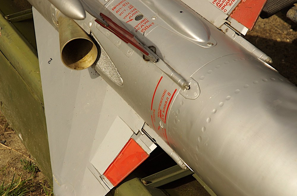K-5_Air-to-Air_Missile_2010_01.thumb.jpg.3c5d5ffad96d44c7ece194834487eb18.jpg
