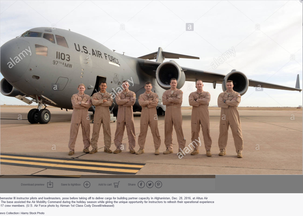 614a0d29020aa_Screenshot2021-09-21at12-47-00StockPhoto-USAirForceC-17GlobemasterIIIinstructorpilotsandloadmasterspose....thumb.png.6a3e4b21ec59ca155b0ea4fde26248ed.png