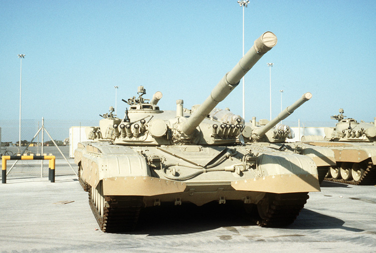 @GK_Kuwaiti_Tanks.jpg.e74ae657918d8618daa0e5a13cc2a50d.jpg