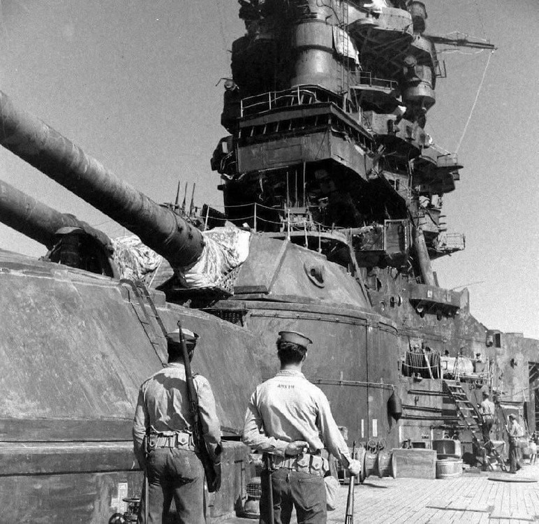 61b3b52229107_NagatoTurret.thumb.jpg.9dec074c380c5eb6a43ea33022ee185f.jpg