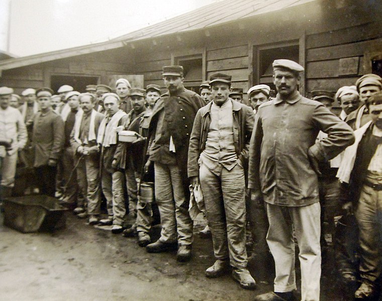 WWI-_Allied_Forces-_French-_French_Prisoners_of_War_(32967748661).jpg