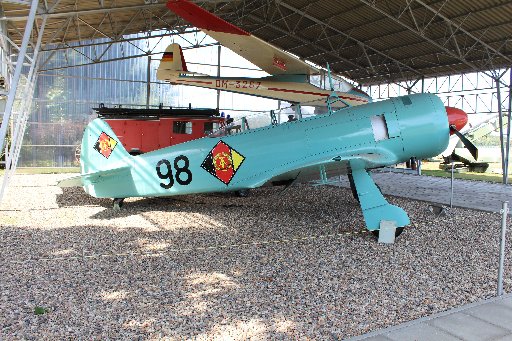 64a95d65cd5f6_Jak-11-Bild6Jak-11imFlugplatzmuseumCottbusFotoNormann.JPG.c8f387f8c721b5eacaefcf99e86b7b31.JPG