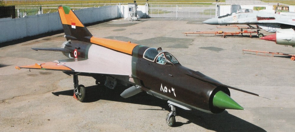 MiG-21RF.thumb.jpg.945425f055effd2e759c1ae39e165606.jpg
