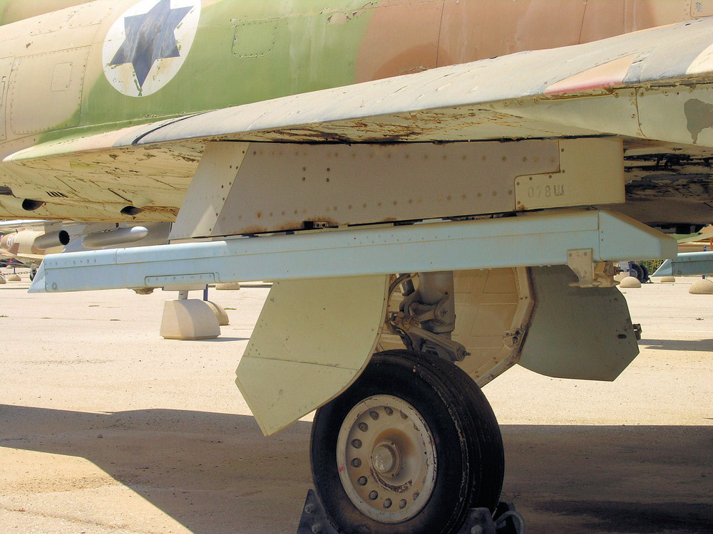 nesher_a_16_of_41.thumb.jpg.9203201f3a54460eee085f0a47535b94.jpg