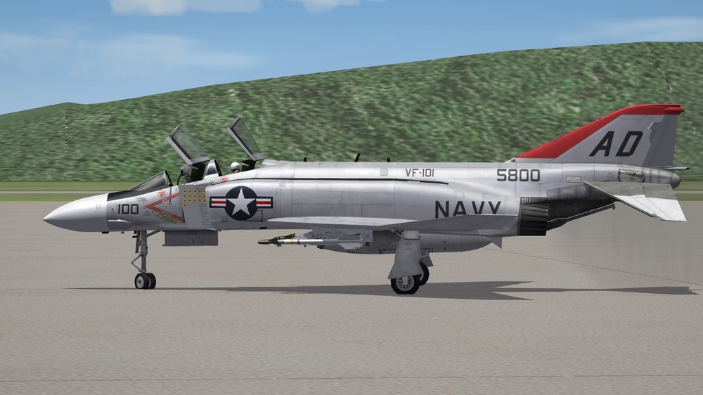 VF-101 (F-4J).JPG