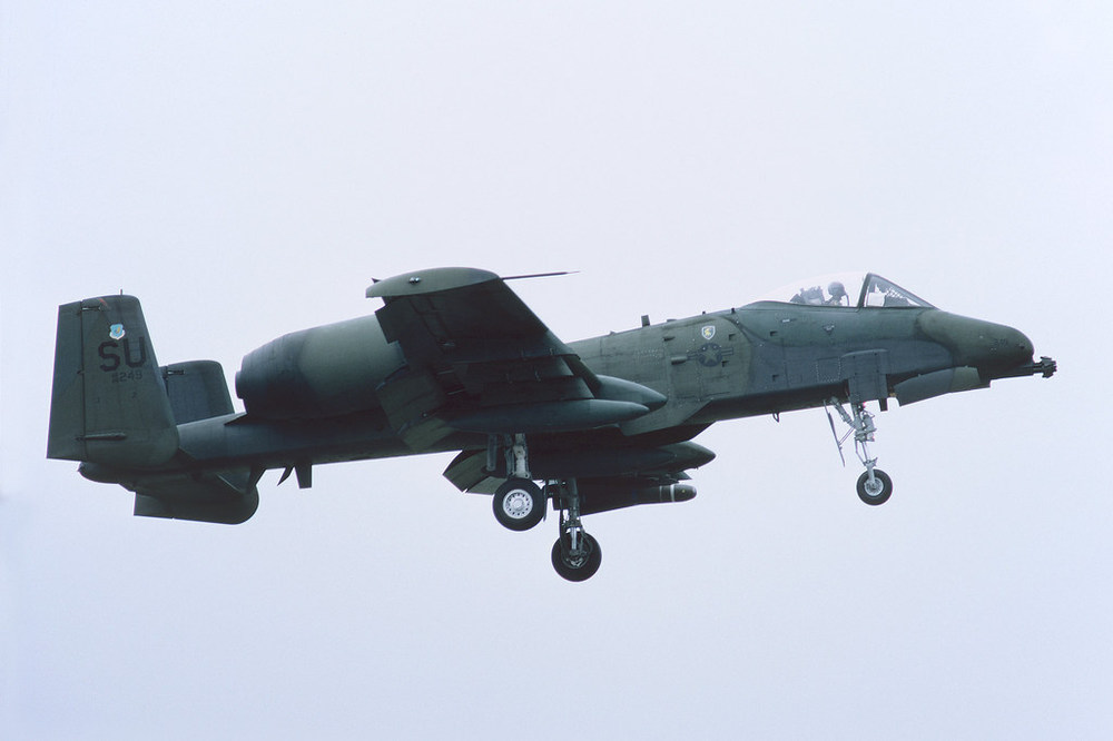 A-10A_Suwon_6_11_1986.thumb.jpg.0af9f29443e992f0b1b63a80ee941f29.jpg
