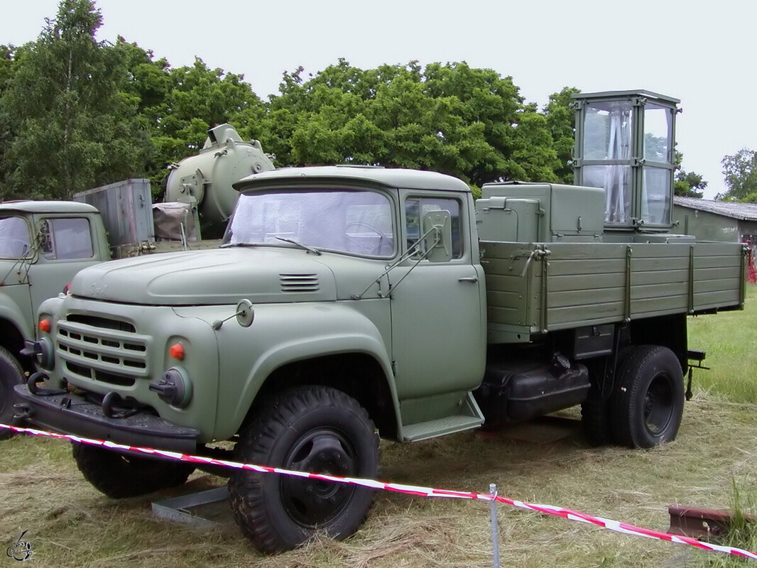 ZIL-130-KNS-1PM-2.thumb.jpg.12518e4c5c6b2660f72b90d9137dda75.jpg