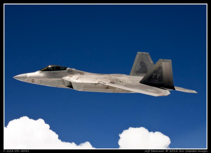 F-22A 03-4041 A-to-A Fl 27072012 Af sm.jpg