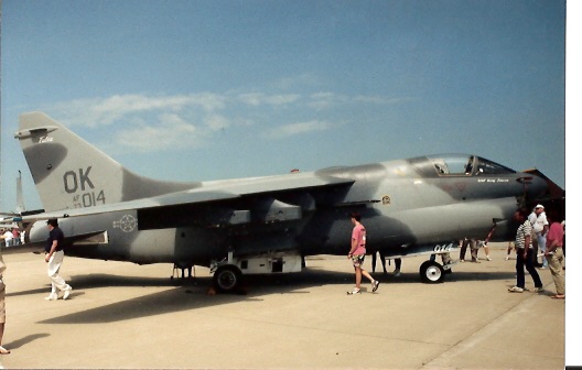 Dayton air show 1988 A-7 Corsair.jpg