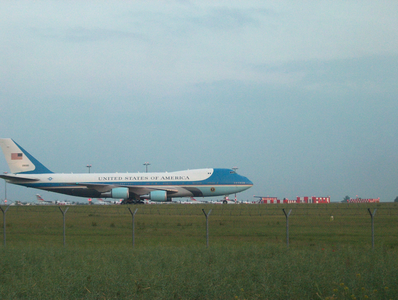 AF1@LKPR: Air Force One / VC-25