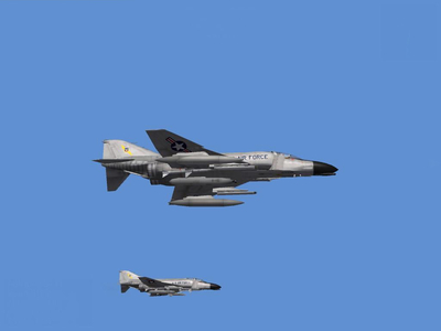 2 laden USAF Phantoms