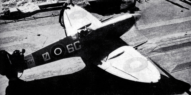 Seafire taxing after landing