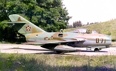 MiG15col2.jpg
