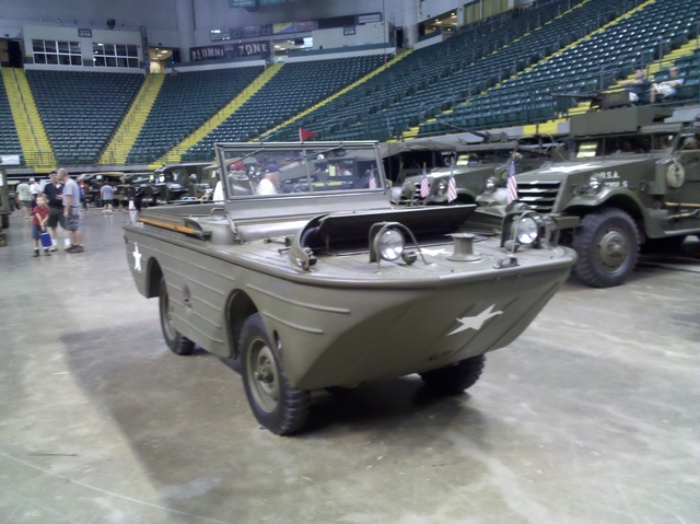 US Army Amphibian Car