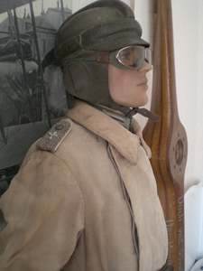 hih51cl3zv1rgkdulh mannequinpilote 010