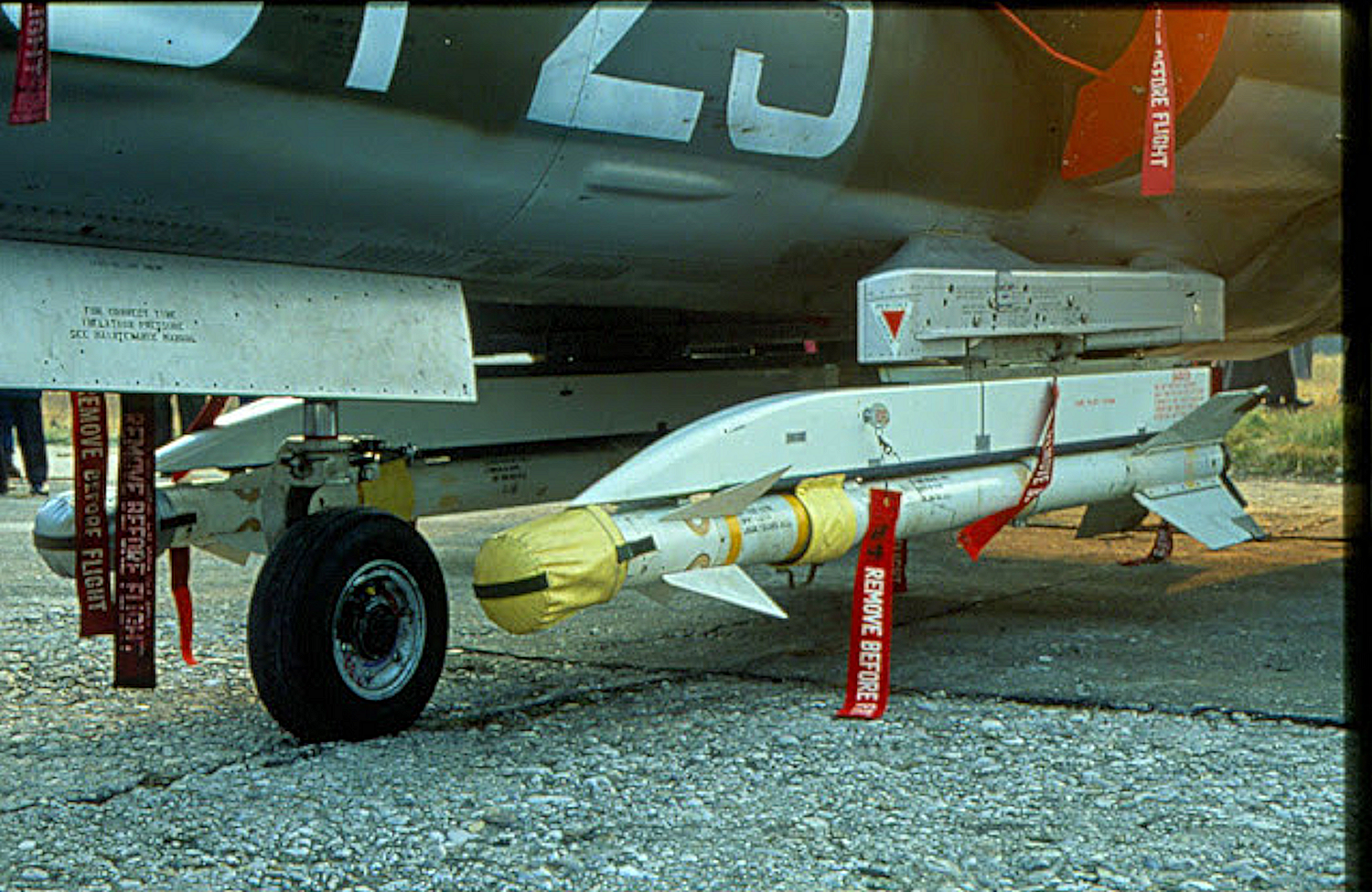 F-104S_Twin_AIM-9.png.c0421230d35f8496f649568f634bb47d.png