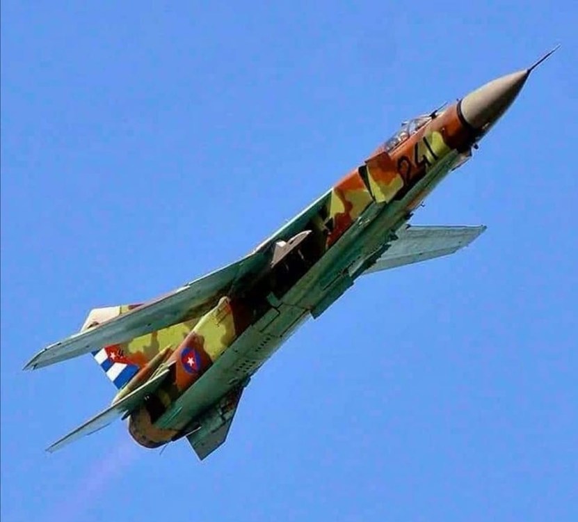 667737e6dd95f_MiG-23Kuba.thumb.jpg.f147ff581fb6b757f17a81485200dc91.jpg