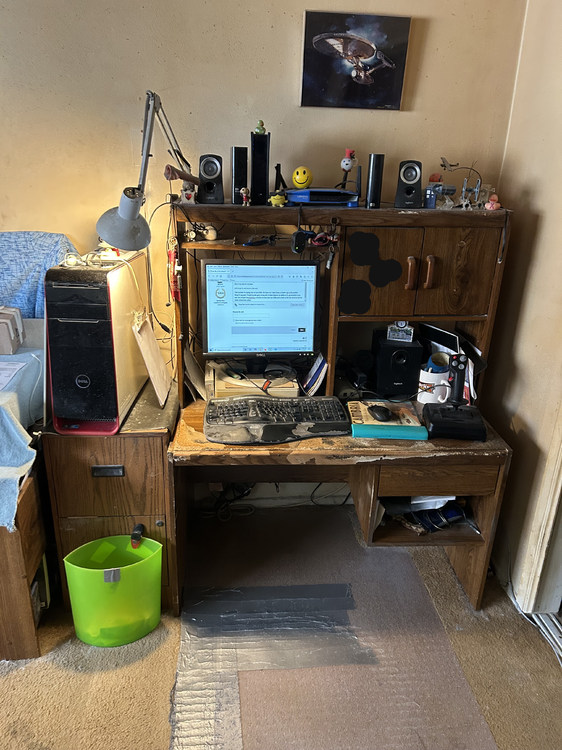 computer-desk.JPG