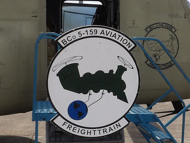 Boeing-Vertol CH-47F Chinook (3).JPG